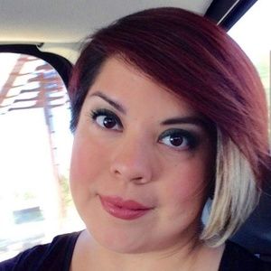 Meet your Posher, Miriam